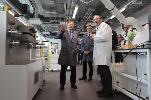 Business Secretary announces £95m boost to develop advanced materials in visit to Manchester’s Henry Royce Institute